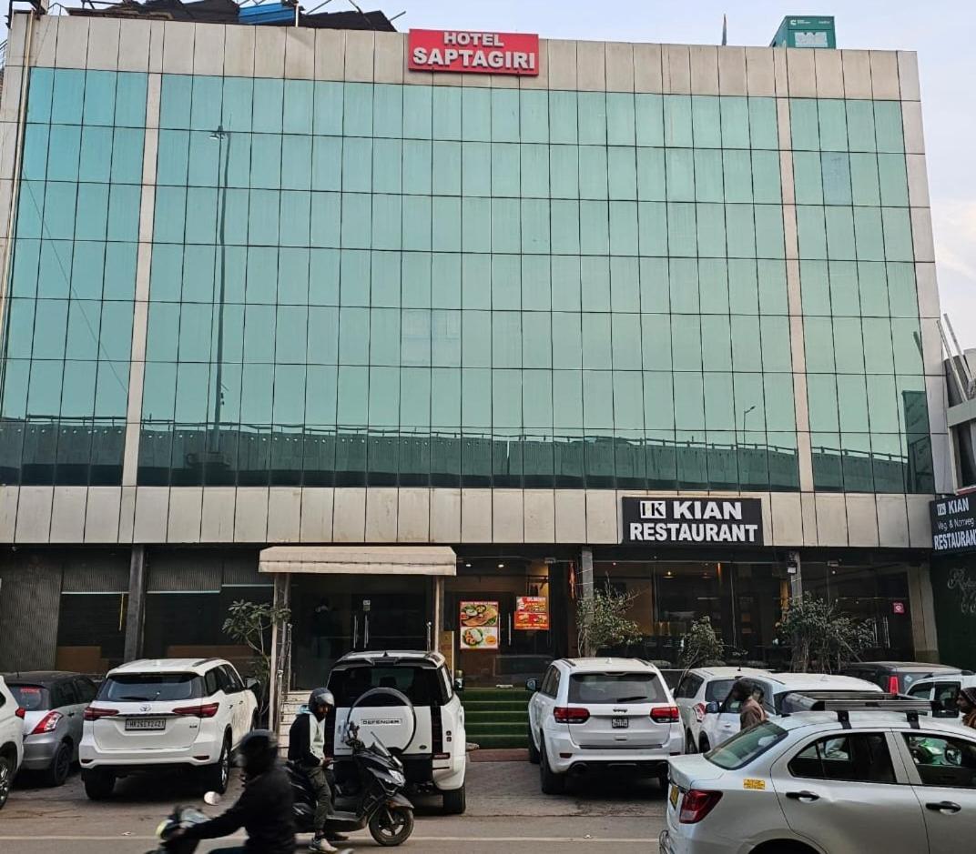 Hotel Saptagiri & Kian Resturent 3*